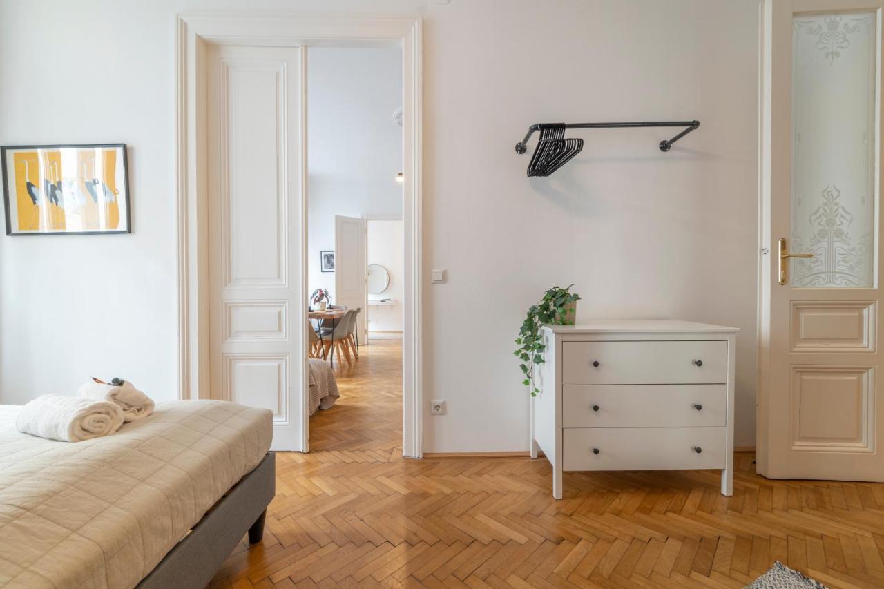 Josef'S Home I Premium Apartment In Ideal Location Wien Exteriör bild