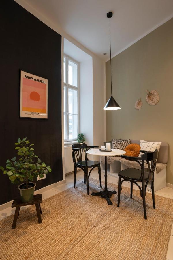 Josef'S Home I Premium Apartment In Ideal Location Wien Exteriör bild