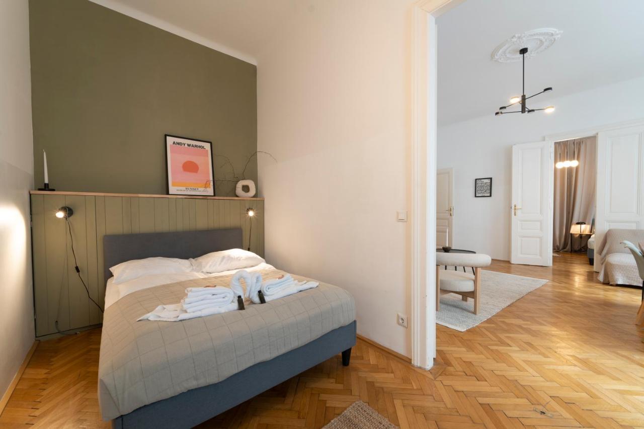 Josef'S Home I Premium Apartment In Ideal Location Wien Exteriör bild